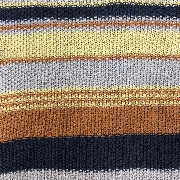 Finity Striped Short Sleeve Sweater Set - Picture 10 of 16